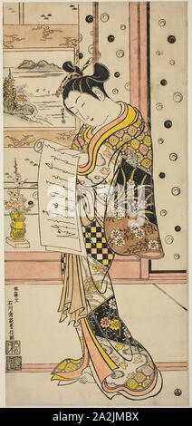 Kurtisane lesen einen Brief, C. 1745, Ishikawa Toyonobu, Japanisch, 1711-1785, Japan, Handkolorierter Holzschnitt, toku-Oban, urushi-e, 50,6 x 23,0 cm (19 3/4 x 9 in Stockfoto