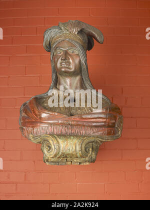 Schiff Galionsfigur: Native American Büste, C. 1860, American, 19. Jahrhundert, New York, United States Kiefer, H.: 74,9 cm (29 1/2 in. Stockfoto