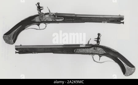 Paar Flintlock Pistolen, 18. Jahrhundert, Fass: Lazzarino Cominazzo, Lock: Giovanni Botti, Italienisch, Brescia, Brescia, Holz und Stahl Stockfoto