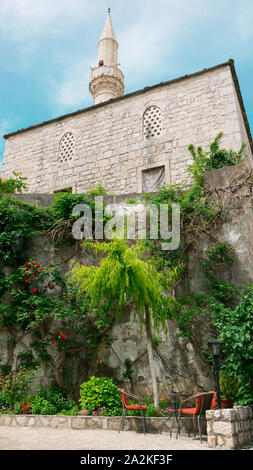 Nezir Agina Moschee in Mostar, Bosnien und Herzegowina - nezir - Aga Moschee, die Altstadt von Mostar, Bosnien und Herzegowina. Stockfoto