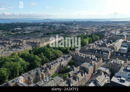 Antenne drone Blick auf Edinburgh City Centre Stockfoto