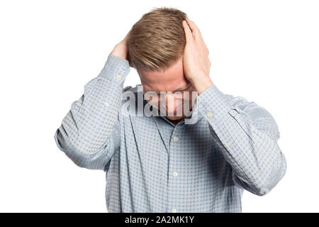 Miserabler Geschäftsmann mit den Händen am Kopf Trauer zu zeigen. Stockfoto