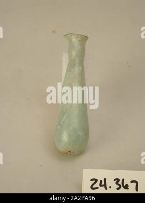 Roman, Unguentarium, 1. Jahrhundert AD, Glas, H.3 7/8 x 1 3/16 D. Stockfoto