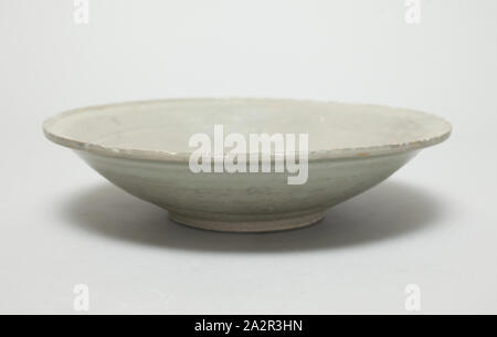 Unbekannt (Chinesisch), Schüssel, 960/1279, Steinzeug, Höhe: 1 cm. (4,8 cm Stockfoto