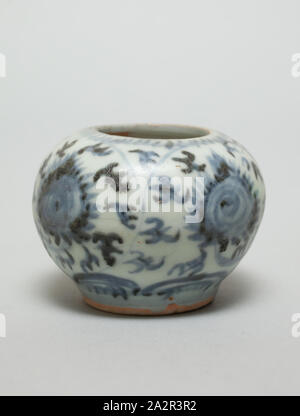 Unbekannt (Chinesisch), JAR, 1368/1644, Porzellan, 2 5/8 x 2 in Stockfoto