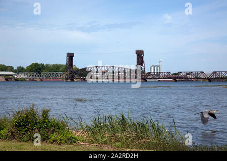 Eisenbahnbrücke, Decatur, Alabama Stockfoto