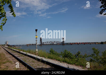 Eisenbahnbrücke, Decatur, Alabama Stockfoto