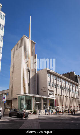 Äußere der Kirche der Heiligen der Letzten Tage, auf die Exhibition Road, im Zentrum von London. Auch Hyde Park Kapelle. Stockfoto