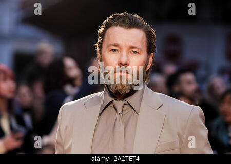 LUXE Odeon Leicester Square, London, UK. 3. Okt, 2019. Joel Edgerton Posen auf dem roten Teppich an der London Film Festival: Der König - American Airlines Gala. Bild von der Credit: Julie Edwards/Alamy leben Nachrichten Stockfoto
