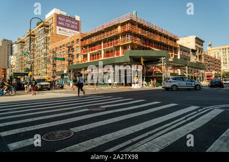 Bau entlang der 14th Street Gang an der Grenze von Greenwich Village und Chelsea in New York am Samstag, 28. September 2019 (© Richard B. Levine) Stockfoto