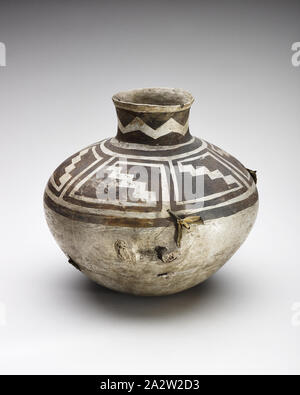 Jar, Anasazi, 900-1300, Steingut, Pigment, 10-3/4 x 13 x 12 in., Native Kunst der Americas Stockfoto