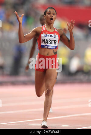 Bahrain Salwa Eid Naser feiert Gold gewinnen in den letzten Rennen der 400 Meter Frauen während der Tag sieben der IAAF Weltmeisterschaften am Khalifa International Stadium, Doha, Katar. Stockfoto