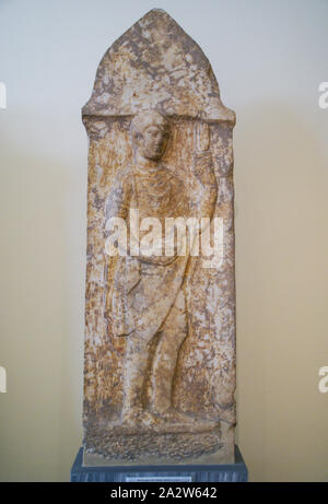 Nationales Archäologisches Museum - Athen, Griechenland. Altes Grab Stele Stockfoto