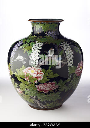 Cloisonné Vase, Meiji, Meiji, Emaille auf Kupfer, 25-3/4 x 19 (Durchm.)., Asiatische Kunst Stockfoto