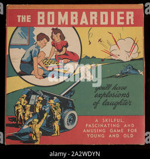 Brettspiel - "Bombardier", Paul Bruce & Co., ca. 1939, Brettspiel "Bombardier", von Paul Bruce & Co Pty Ltd in Braunschweig, ca. 1939. Besteht aus Karton mit einem Spielbrett mit 16 großen Löchern oder Ziele. Farbige kegelförmigen Stücke mit sich in die Bohrungen mit einem Rechteck Pappe gespiegelt. Die Bilder auf der Box und das Spielbrett stellen einen Zweiten Weltkrieg Panzer und Kinder nachahmen der Schlacht mit "Bombadier' Spiel Stockfoto