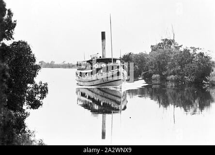 Negative - Bairnsdale Bezirk, Victoria, ca. 1935, Dampfer der "Gippsland' verlassen Bairnsdale auf der Gippsland Lakes Stockfoto