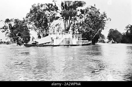 Negative - Paddlesteamer, New South Wales, 1926, ein Paddelboot auf dem Murrumbidgee River Stockfoto