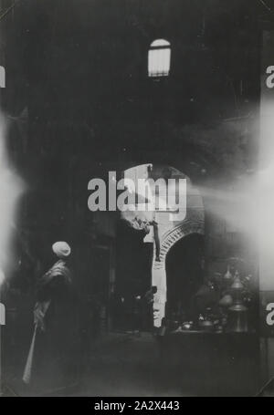 Fotografie - 'Markt', Ägypten, Weltkrieg II, 1939-1943, Foto aus einem Album mit dem Zinn Eindruck von David's Tower auf der vorderen Abdeckung. Das Album gehörte zu Schwester Isabel plante, eine Krankenschwester an der 7. australischen General Hospital in Palästina. Es wurde ihr von "angesichts der Jungen der Keine 6. Station', Weihnachten 1941. Das Album enthält 99 Bilder, darunter Bilder von Schwester plante und ihre Pflege und Kollegen, Bilder von Patienten Stockfoto