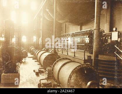 Fotografie - Melbourne Stromversorgung Co, Venturi-rohr, Richmond, Victoria, 10 Okt 1912, Teil eines großen fotografischen Sammlung von Glas- und Filmnegative, Fotos und Fotoalben, im Zusammenhang mit der Entwicklung der elektrischen Energieversorgung Industrie in Victoria, von der Staatlichen Kommission Elektrizität von Victoria (SECV) von 1919 bis 1993 und verschiedene Vorgänger private und kommunale Stromversorgung Unternehmen zurück bis in die späten 1880 s betrieben Stockfoto