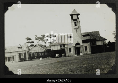 Fotografie - "Alten Naval College Jervis Bay', 1937-1939, Schwarz und Weiß Fotografie HMAS Creswell auf Jervis Bay, New South Wales. Die 48 Fotos in einem Fotoalbum. Von D. R. Goodwin, der Royal Australian Navy (R.A.N.) 1937-1939 berücksichtigt. Die Bilder sind von H.M.A.S Cerberus und andere Marineschiffe, naval Training und Field gun Crews Stockfoto