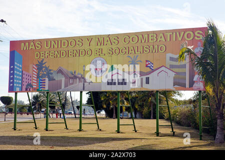 Revolutionäre Plakatwand in Havanna, Kuba Stockfoto