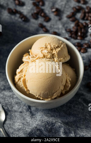 Hausgemachten Kaffee Eis bereit zu Essen Stockfoto