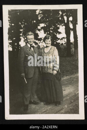 Robert M. La Follette und Belle Fall La Follette an Roe Farm Stockfoto