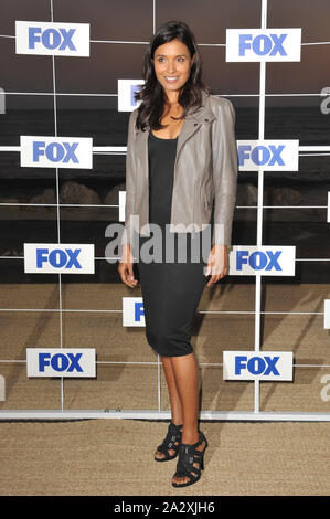 MALIBU, CA. August 05, 2011: Shelley Conn im Fox TV Sommer 2011 All-Star-Party in Gladstones Restaurant, Malibu. © 2011 Paul Smith/Featureflash Stockfoto