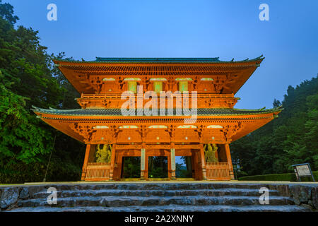 Wakayama, Japan - 23. Juli 2019: Main Gate am Weltkulturerbe Koyasan. Stockfoto