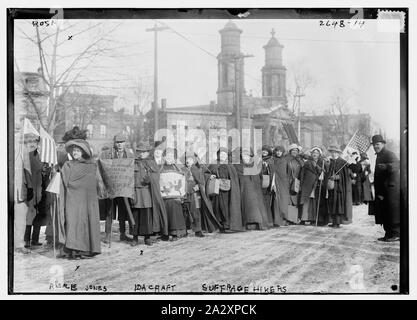 Rosalie Jones, Ida Craft - Wahlrecht Wanderer Stockfoto