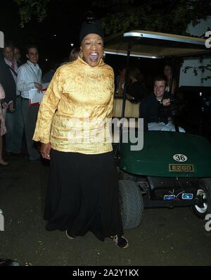 Oper legende Jessye Norman die Teilnahme an der Gala Opening Night Premiere der Produktion der öffentlichen Theater MUTTER COURAGE UND IHRE KINDER im Delacorte Theater im Central Park mit einer nach der Party im Schloss Belvedere in New York City. August 21, 2006. Quelle: Walter McBride/MediaPunch Stockfoto