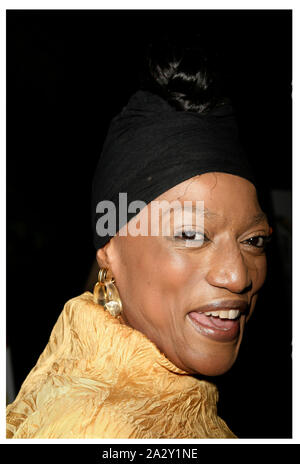 Jessye Norman die Teilnahme an der Gala Opening Night Premiere der Produktion der öffentlichen Theater MUTTER COURAGE UND IHRE KINDER im Delacorte Theater im Central Park in New York City. August 21, 2006 Quelle: Walter McBride/MediaPunch Stockfoto