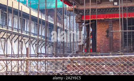 Tempel im Wiederaufbau nach dem Erdbeben 2015 Nepal Stockfoto