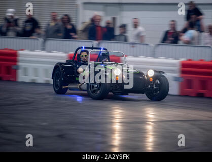 Caterham Drift Taxi, Passagier Fahrten an der London Motor Show Mai 2019, Excel London Stockfoto