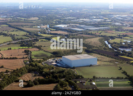 Luftaufnahme des A555 Flughafen Manchester Relief Straße Stockfoto