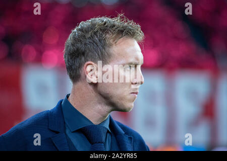Julian NAGELSMANN (Trainer, L), halbe Länge, Fußball Champions League, Gruppenphase, Gruppe G, Spieltag 2, RB Leipzig (L) - Olympique Lyon (Lyon), am 02.10.2019 in Leipzig/Deutschland. | Verwendung weltweit Stockfoto