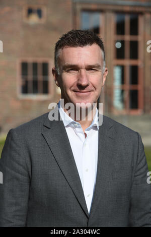 04. Oktober 2019, Mecklenburg-Vorpommern, Peenemünde: Oliver Juckenhöfel, Leiter der Airbus Standort Bremen, steht auf dem Gelände der Historisch-Technisches Museum Peenemünde. In der Historisch-Technische Museum Peenemünde, der Nordischen Wochen von Raumfahrt und Weltraumforschung beginnen am gleichen Tag. Foto: Stefan Sauer/dpa-Zentralbild/dpa Stockfoto