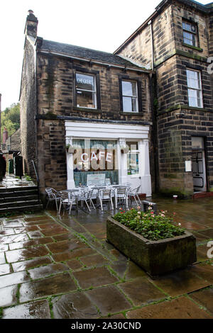 Sid's Cafe, berühmt in BBC' des letzten Sommer Wein"-TV-Serie im Holmfirth, West Yorkshire Stockfoto