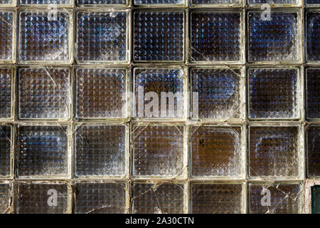 Alte Glas Block Wand Textur, Milchglas Mauer Hintergrund Stockfoto