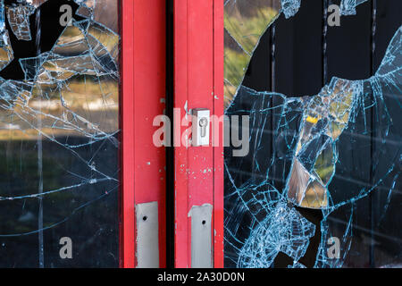 Einbruch in Geschäft Stockfoto