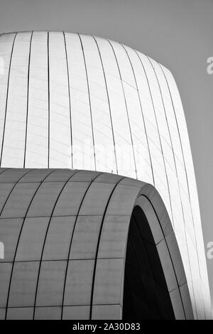 Schwarz und Weiß Details der Heydar Aliyev Center, Baku, Aserbaidschan Stockfoto