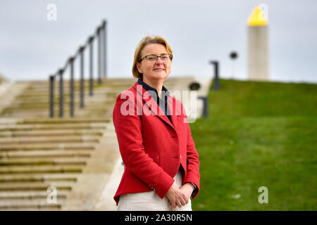 Philippa Rawlinson, der neue Geschäftsführer der National Memorial Arboretum in Alrewas, Staffordshire. Ms Rawlinson hat versprochen, um auf die "große Arbeit" bereits getan und das Haus das ganze Jahr über ein Ort der nationalen Gedenkens zu machen. Stockfoto