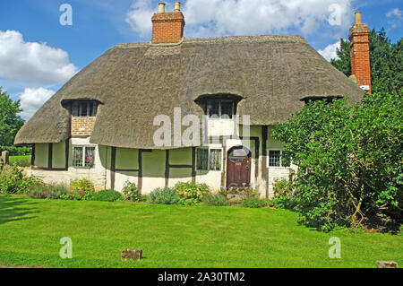 Thatch Cottage, Clifton Hampden, Oxfordshire Stockfoto