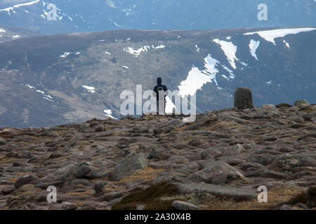 Malerische Aussicht vom Berg scharf Gipfel. Cairngorms, Schottland, Großbritannien Stockfoto