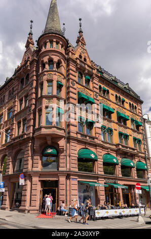 OSLO, NORWEGEN - Hard Rock Cafe auf der Karl Johans Gate Street. Stockfoto