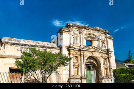 Ruinen von Santa Teresa Kirche in Antigua Guatemala Stockfoto