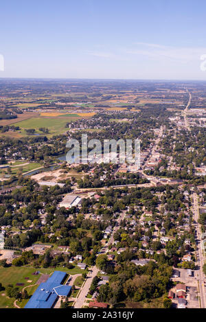 Luftaufnahme des schönen, historischen Stoughton, Wisconsin, USA. Stockfoto