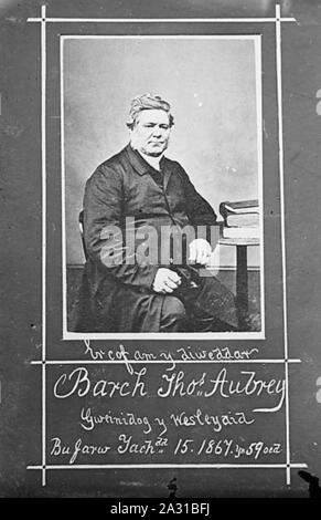 Er cof bin y diweddar Barch Thos Aubrey.. Stockfoto