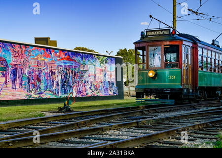 Hohe Brücke Straßenbahn, Old Strathcona, Edmonton, Alberta, Kanada Stockfoto