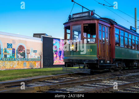 Hohe Brücke Straßenbahn, Old Strathcona, Edmonton, Alberta, Kanada Stockfoto